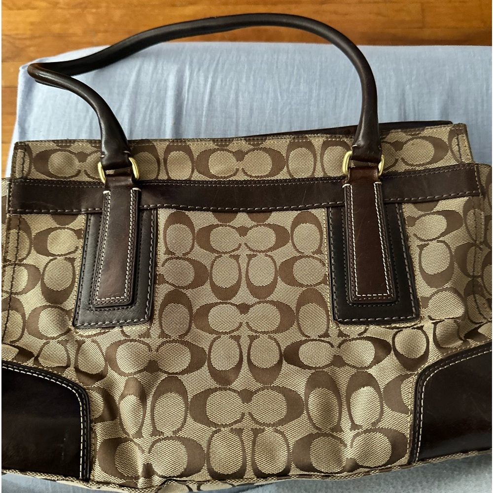 Coach tote.